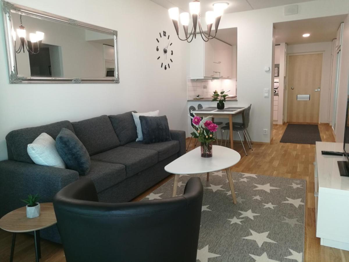 Starhomes Double Lux 8 Oulu Exterior foto