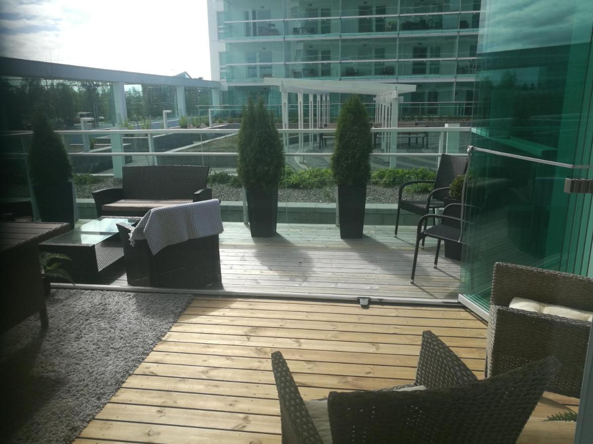 Starhomes Double Lux 8 Oulu Exterior foto